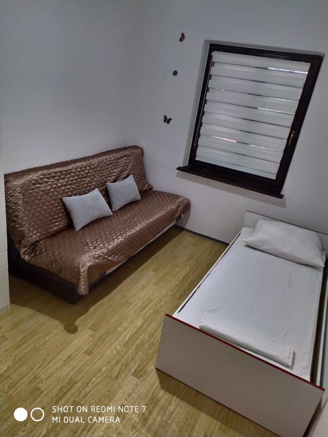 Apartmant Sucic Kastela Dış mekan fotoğraf