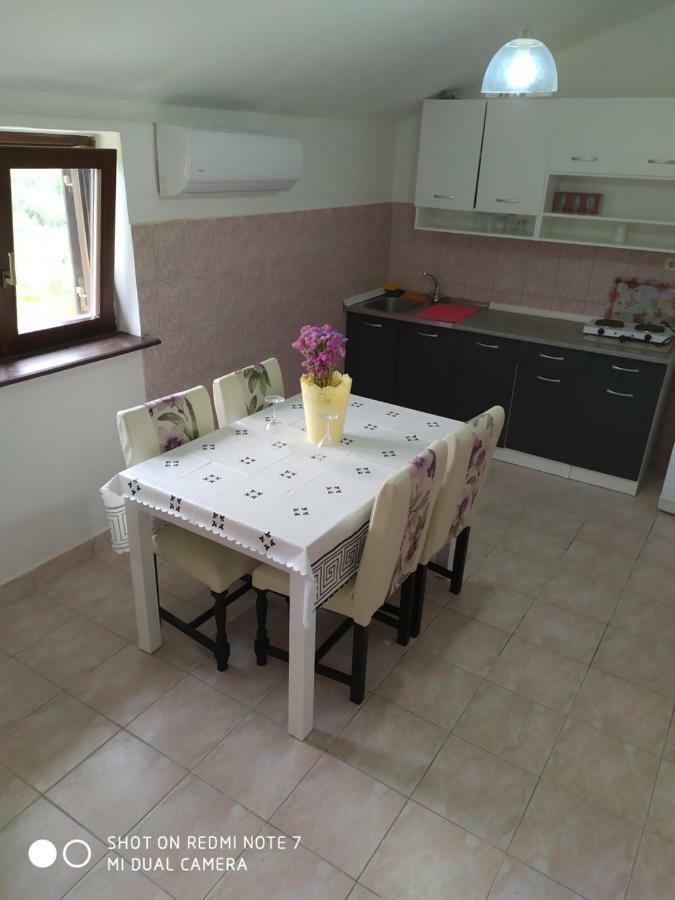 Apartmant Sucic Kastela Dış mekan fotoğraf